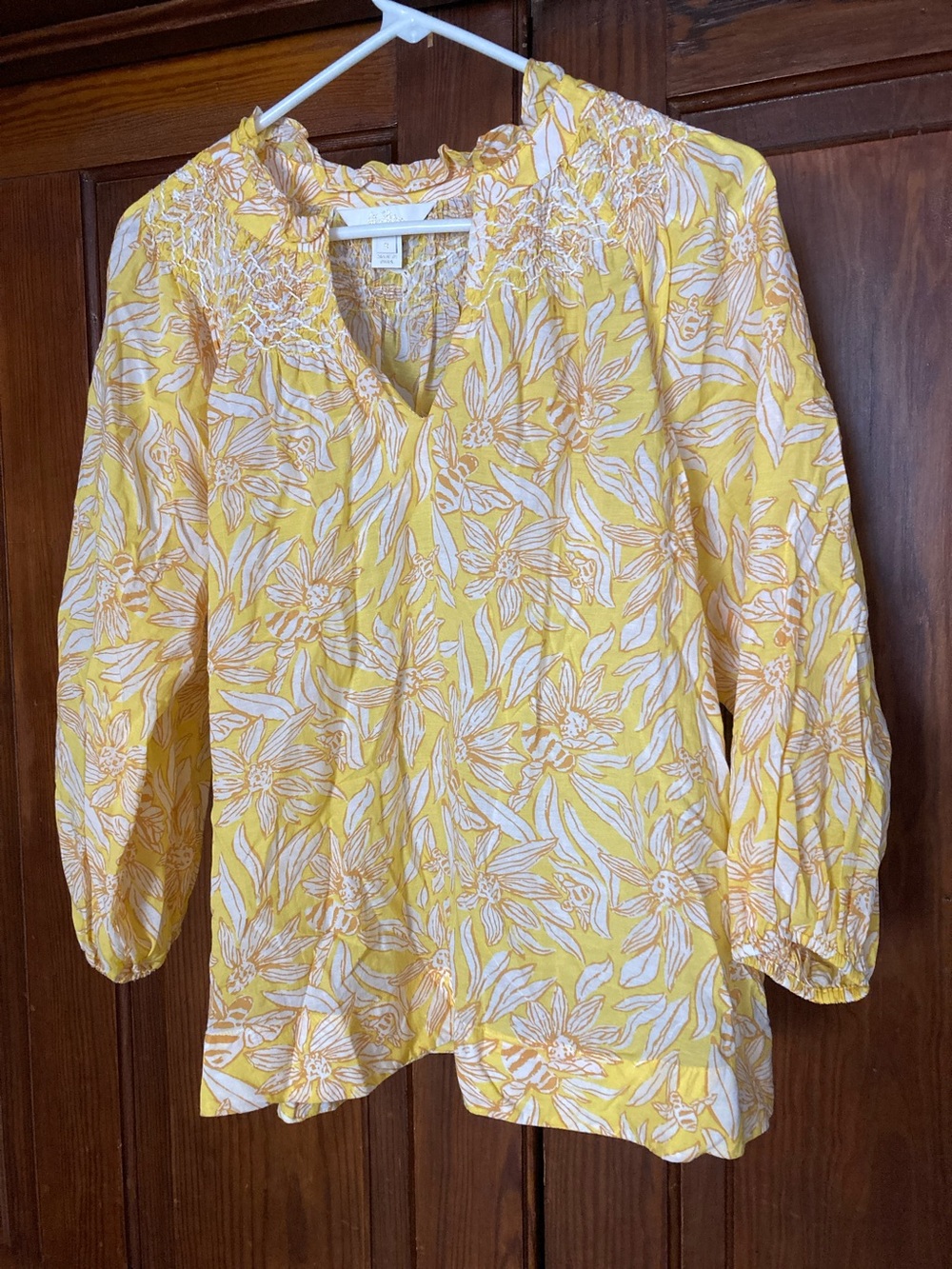 Lilly Pulitzer Lourdes Hideaway Honeycomb Yellow White Floral Smocked V-Neck Top